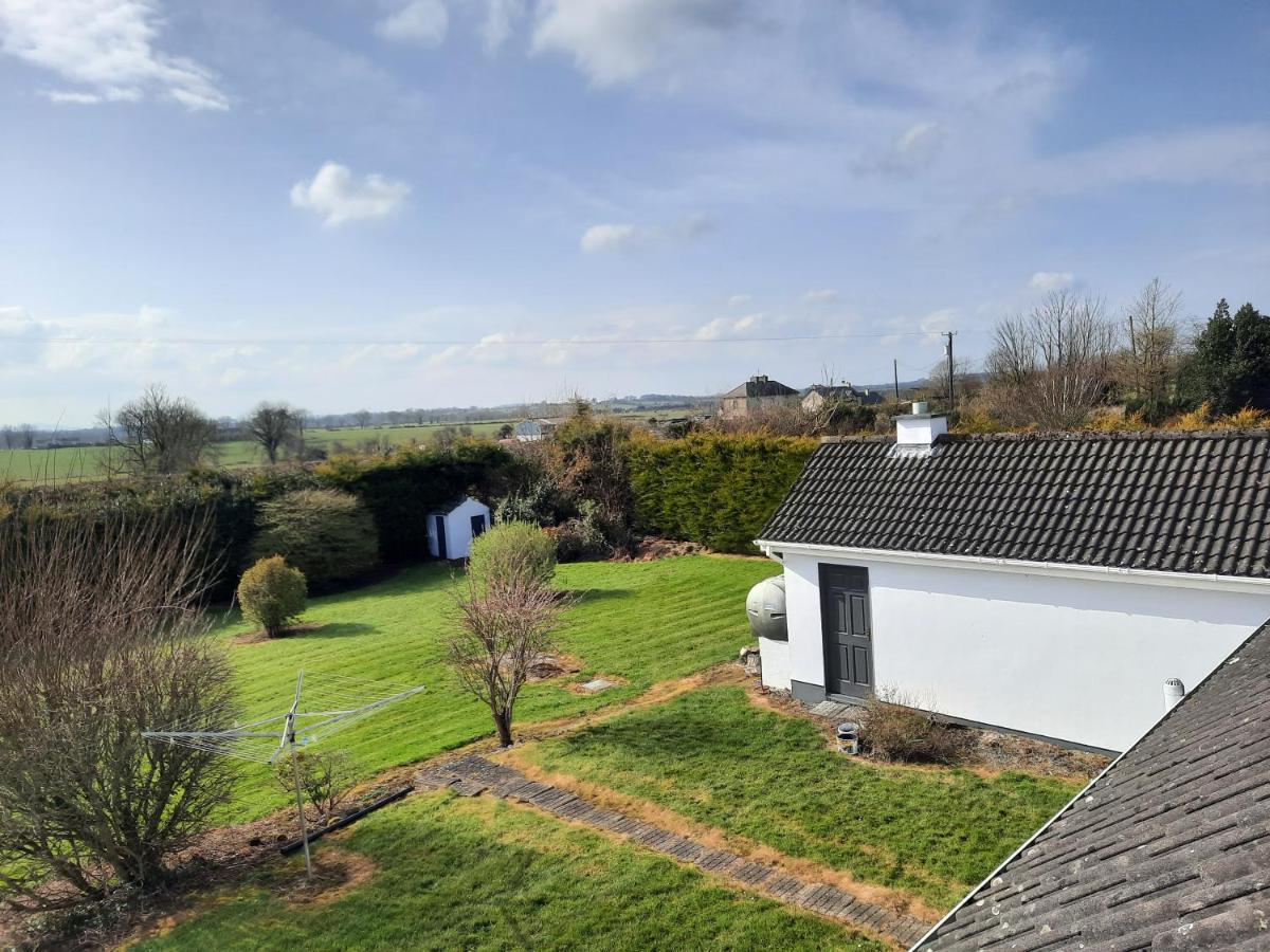 4 Bedroom, 15 Min To Limerick City Quiet Retreat. Zewnętrze zdjęcie